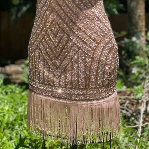 Aidan Mattox size 4 knee length exquisite top stylish sequin cocktail dress.